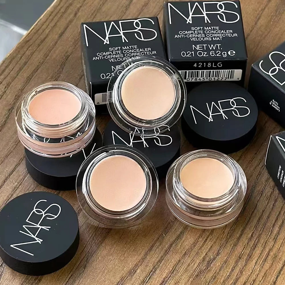 NARS Soft Matte Complete Full Coverage Longwear Concealer with Hyaluronic Acid, Full Coverage Blemishes Dark Circles and Pores