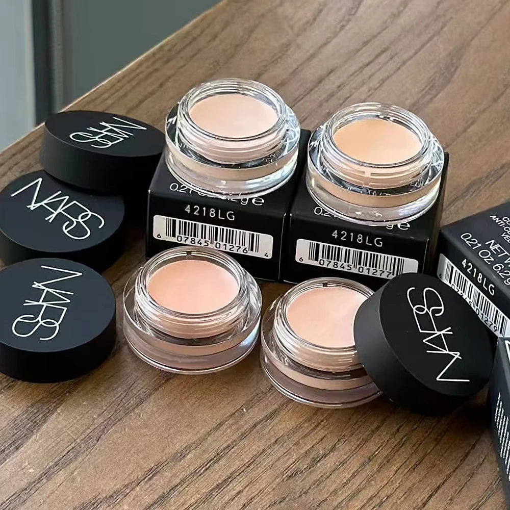 NARS Soft Matte Complete Full Coverage Longwear Concealer with Hyaluronic Acid, Full Coverage Blemishes Dark Circles and Pores